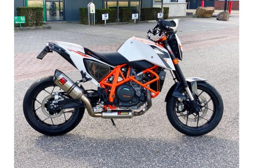 KTM Tour 690 Duke R Naked bike 2014 CONCOURSTAAT!