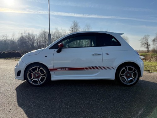 Fiat 500 1.4-16V Abarth 210pk Topdeal!