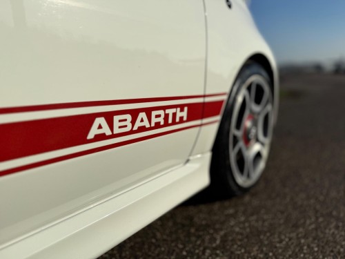 Fiat 500 1.4-16V Abarth 210pk Topdeal!