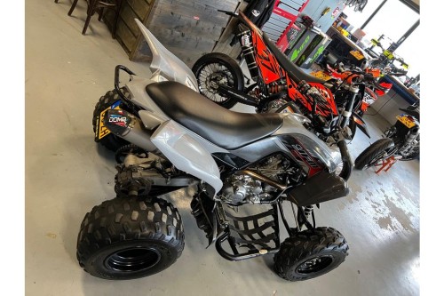 Yamaha Quad YFM700R SE Raptor 2018 Nardo Grey DOMA