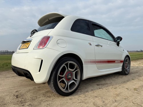 Fiat 500 1.4-16V Abarth 210pk Topdeal!