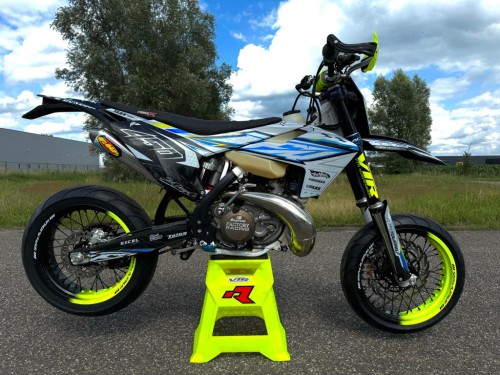 Husqvarna Te 300i KTM EXC TPI 2020 Supermoto Supermotard a2