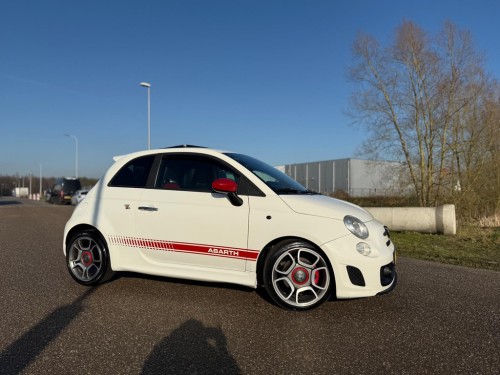 Fiat 500 1.4-16V Abarth 210pk Topdeal!