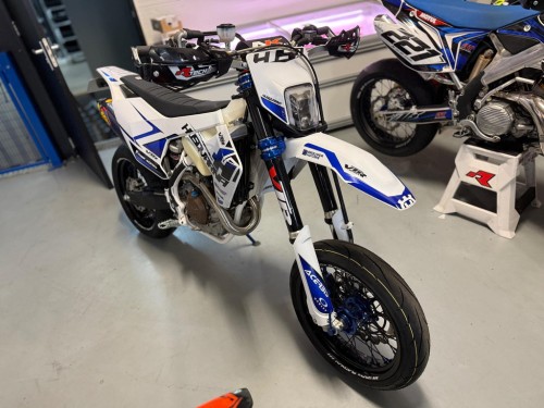 Husqvarna FE 450 2019 Supermoto A2 kenteken NIEUWSTAAT!