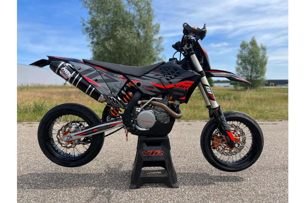 KTM Supermotard 450 EXC-R 530 A2 rijbewijs Supermoto VTR Style