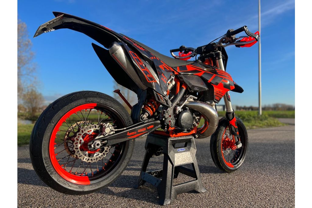 KTM 250/300 EXC 2takt Supermoto Supermotard A2 VTR Style